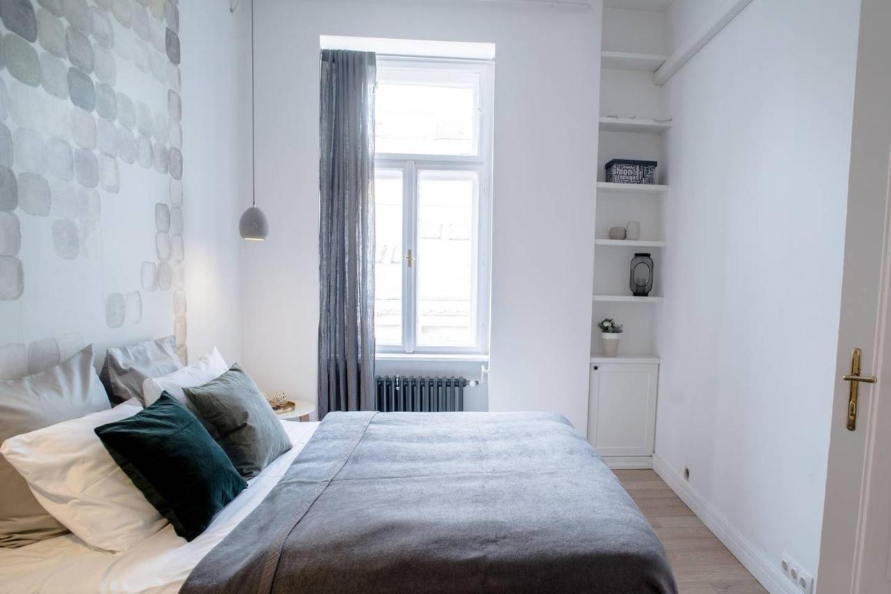 Stunning New Central Home Near Basilica Budapest Exterior foto